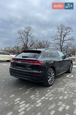 Внедорожник / Кроссовер Audi Q8 2022 в Харькове