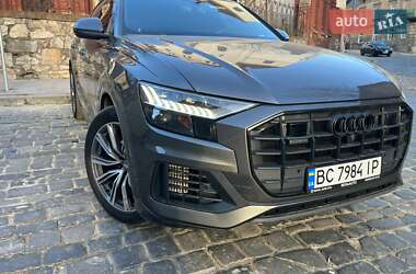 Позашляховик / Кросовер Audi Q8 2018 в Львові