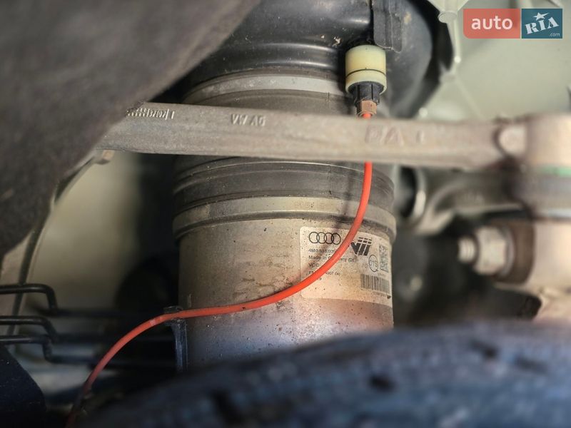 Внедорожник / Кроссовер Audi Q8 2019 в Ровно