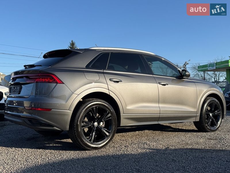 Позашляховик / Кросовер Audi Q8 2018 в Тернополі