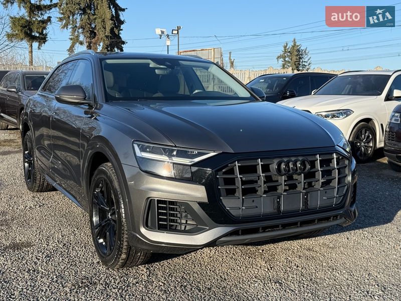 Позашляховик / Кросовер Audi Q8 2018 в Тернополі