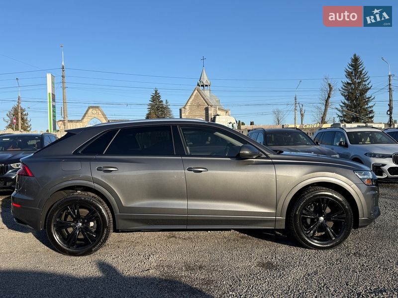 Позашляховик / Кросовер Audi Q8 2018 в Тернополі