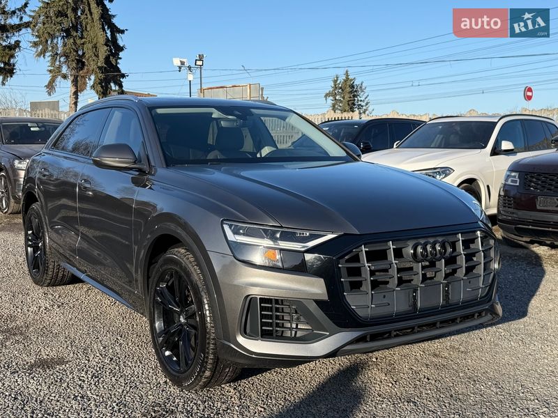 Позашляховик / Кросовер Audi Q8 2018 в Тернополі