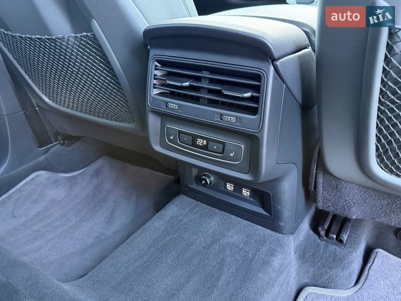 Позашляховик / Кросовер Audi Q8 2018 в Тернополі