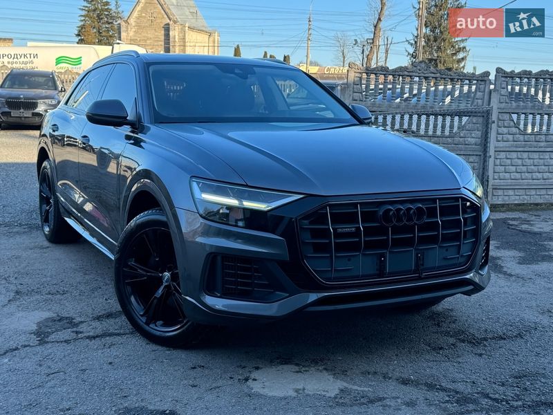Позашляховик / Кросовер Audi Q8 2018 в Тернополі