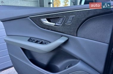Позашляховик / Кросовер Audi Q8 2018 в Тернополі фото 49 Позашляховик / Кросовер Audi Q8 2018 в Тернополі