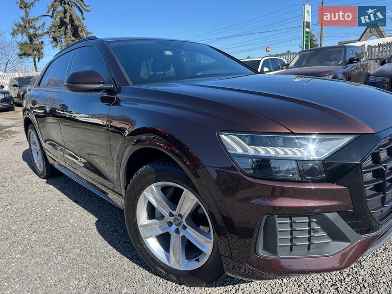 Позашляховик / Кросовер Audi Q8 2019 в Тернополі