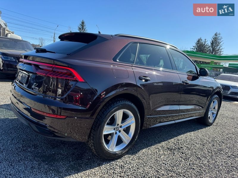 Позашляховик / Кросовер Audi Q8 2019 в Тернополі