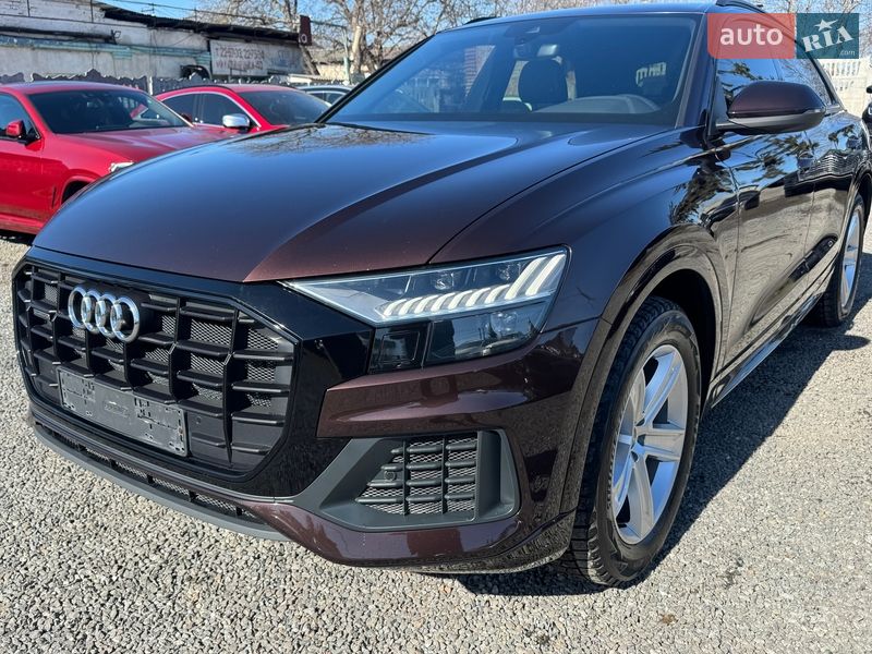 Позашляховик / Кросовер Audi Q8 2019 в Тернополі