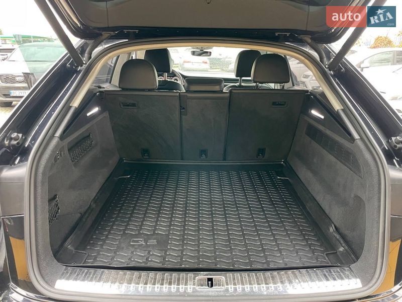 Внедорожник / Кроссовер Audi Q8 2020 в Львове