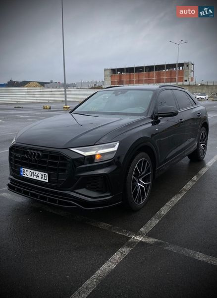 Внедорожник / Кроссовер Audi Q8 2020 в Львове