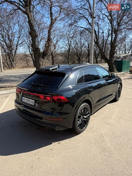Внедорожник / Кроссовер Audi Q8 2023 в Дубно