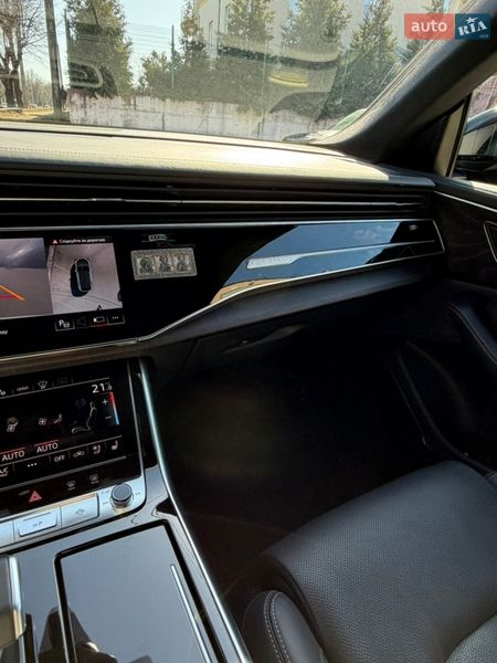 Внедорожник / Кроссовер Audi Q8 2023 в Дубно