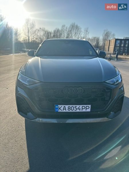 Внедорожник / Кроссовер Audi Q8 2025 в Чернигове
