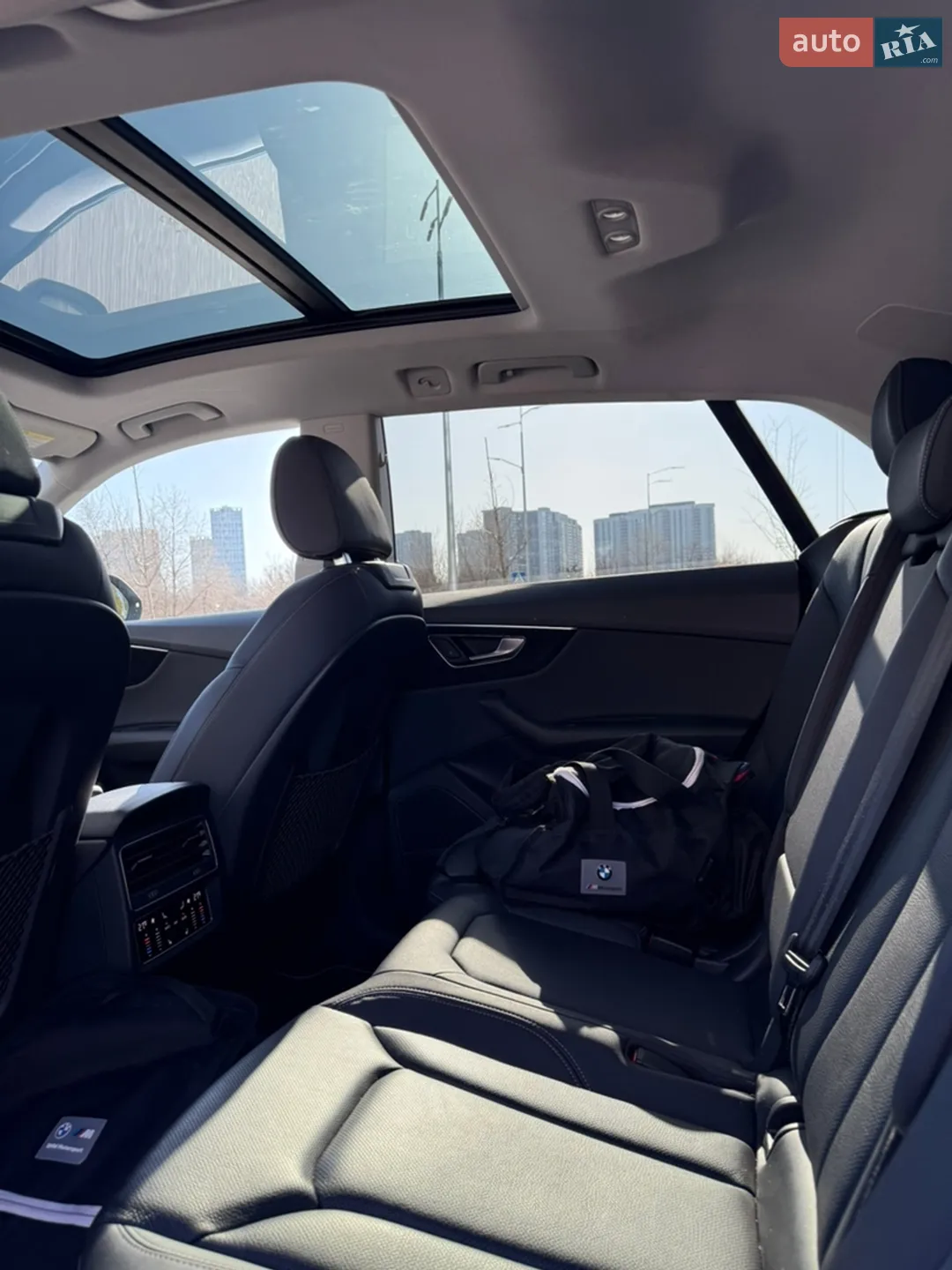 2020 Audi Q8 - мініатюра 13