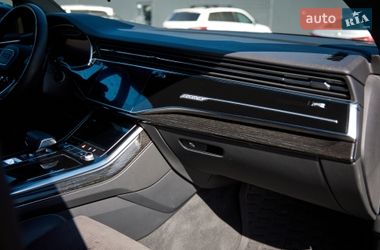 Внедорожник / Кроссовер Audi Q8 2019 в Киеве