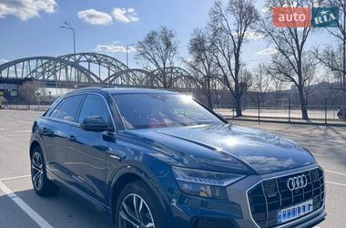 Внедорожник / Кроссовер Audi Q8 2019 в Киеве