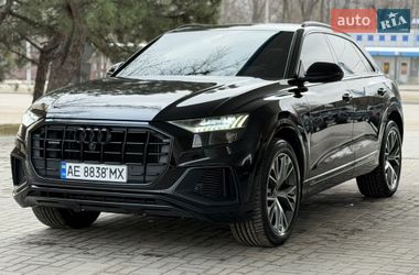 Внедорожник / Кроссовер Audi Q8 2020 в Днепре