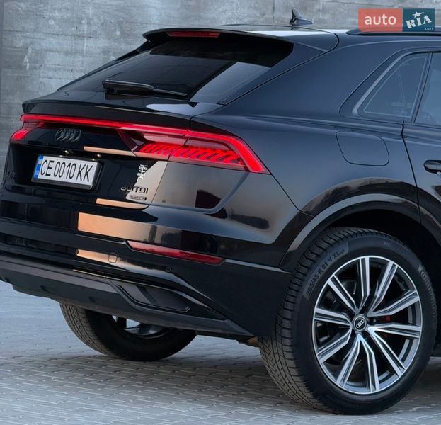 Внедорожник / Кроссовер Audi Q8 2021 в Черновцах