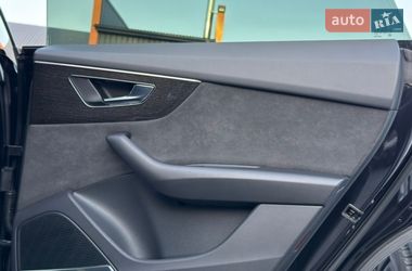 Внедорожник / Кроссовер Audi Q8 2021 в Черновцах