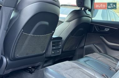 Внедорожник / Кроссовер Audi Q8 2021 в Черновцах