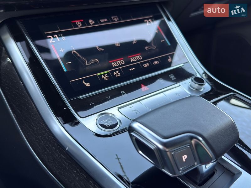 Внедорожник / Кроссовер Audi Q8 2021 в Черновцах