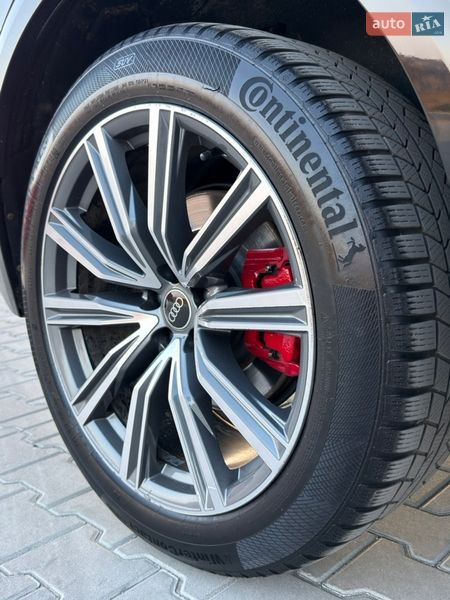 Внедорожник / Кроссовер Audi Q8 2021 в Черновцах