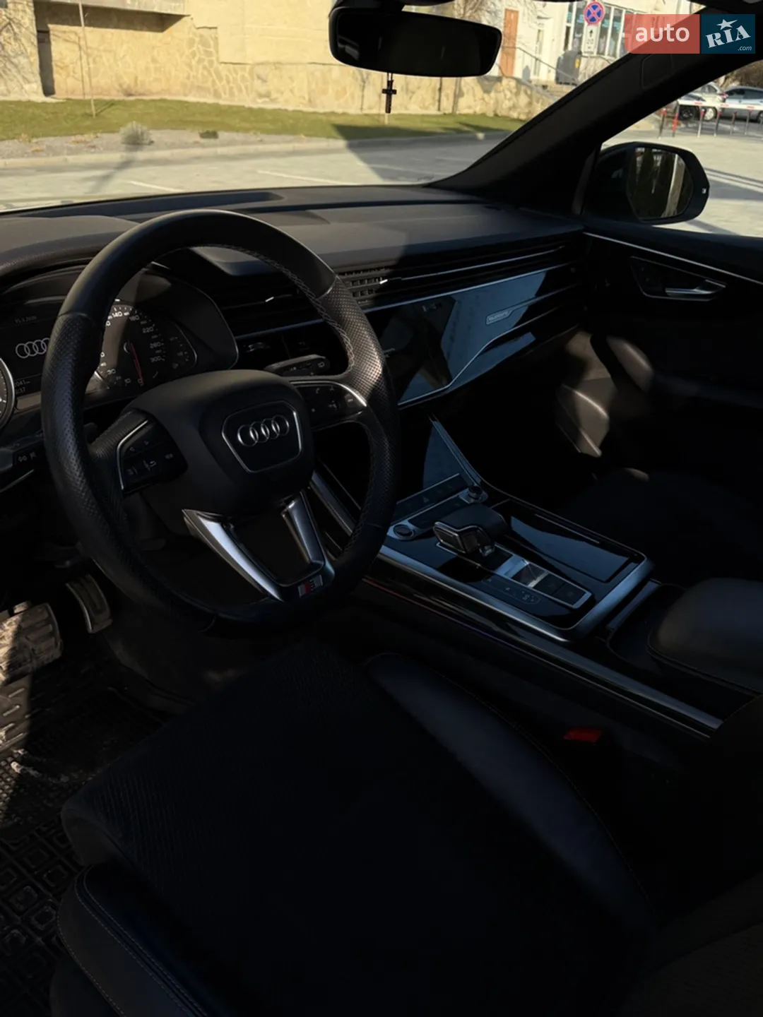 2020 Audi Q8 - мініатюра 10