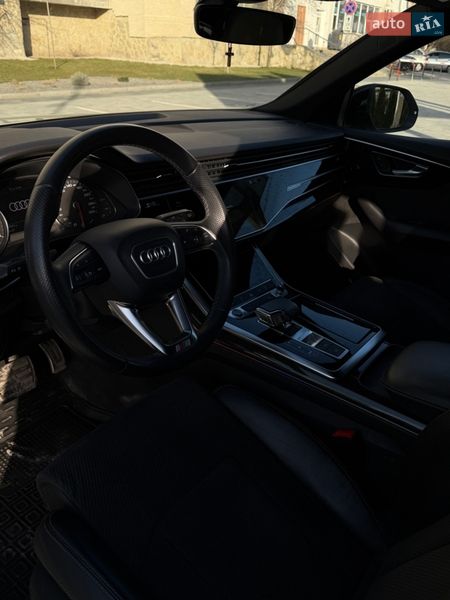Позашляховик / Кросовер Audi Q8 2020 в Тернополі фото 10 Позашляховик / Кросовер Audi Q8 2020 в Тернополі