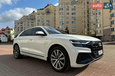 Внедорожник / Кроссовер Audi Q8 2019 в Киеве