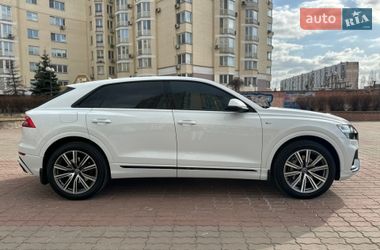 Внедорожник / Кроссовер Audi Q8 2019 в Киеве
