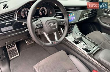 Внедорожник / Кроссовер Audi Q8 2019 в Киеве