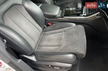 Внедорожник / Кроссовер Audi Q8 2019 в Киеве