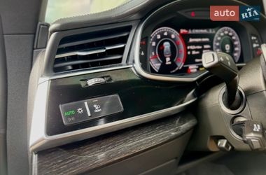 Внедорожник / Кроссовер Audi Q8 2020 в Киеве