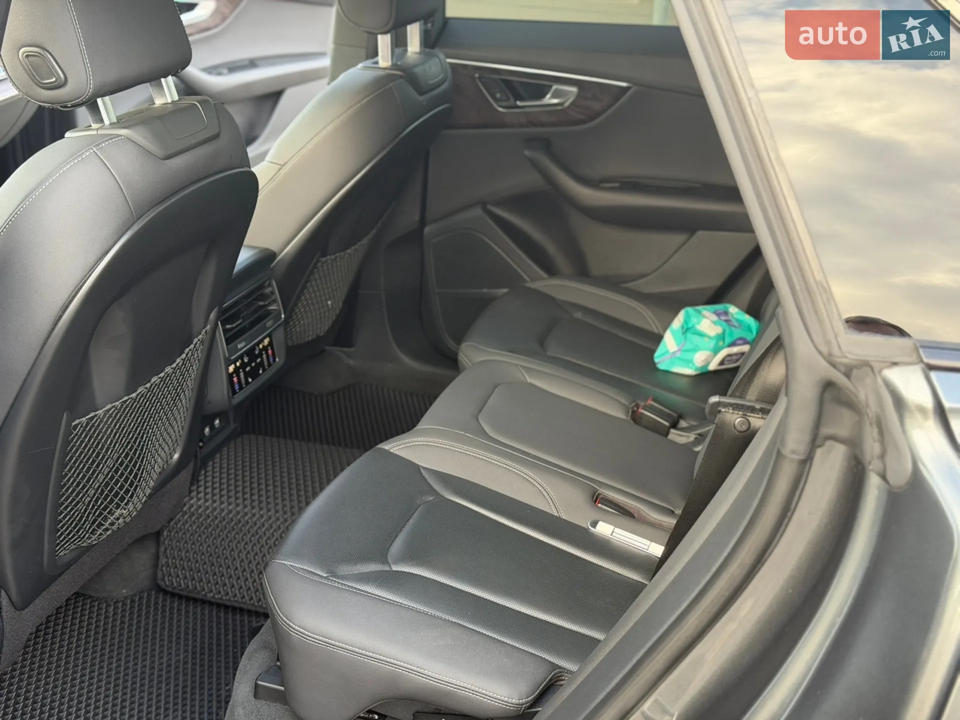2019 Audi Q8 - мініатюра 17