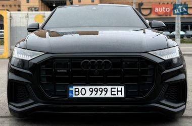 Внедорожник / Кроссовер Audi Q8 2020 в Днепре