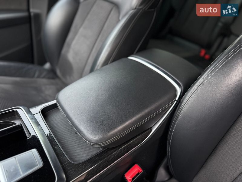 Позашляховик / Кросовер Audi Q8 2018 в Львові