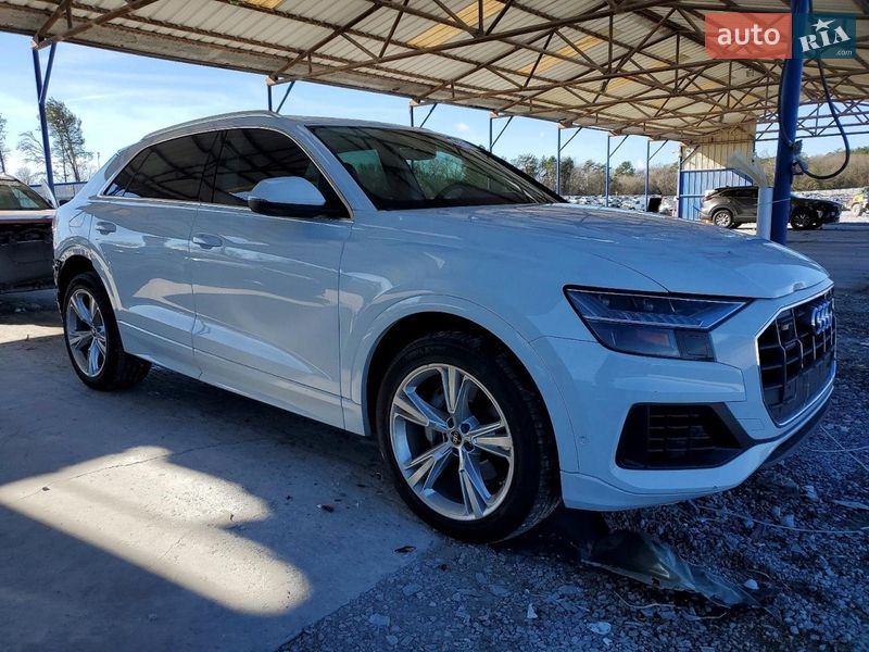 Внедорожник / Кроссовер Audi Q8 2022 в Киеве фото 3 Внедорожник / Кроссовер Audi Q8 2022 в Киеве