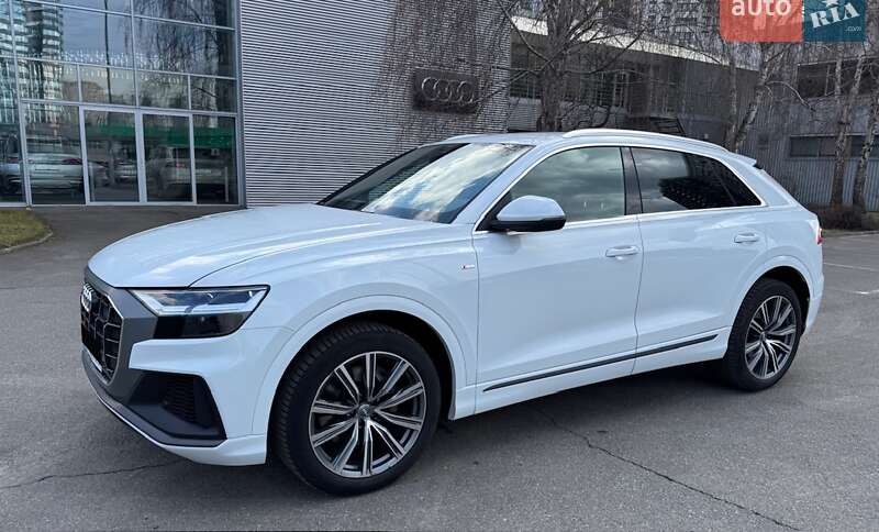 2018 Audi Q8, VIN WAUZZZF17KD004914:plate — фото 1 (autoria)