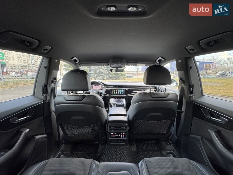 Внедорожник / Кроссовер Audi Q8 2018 в Киеве