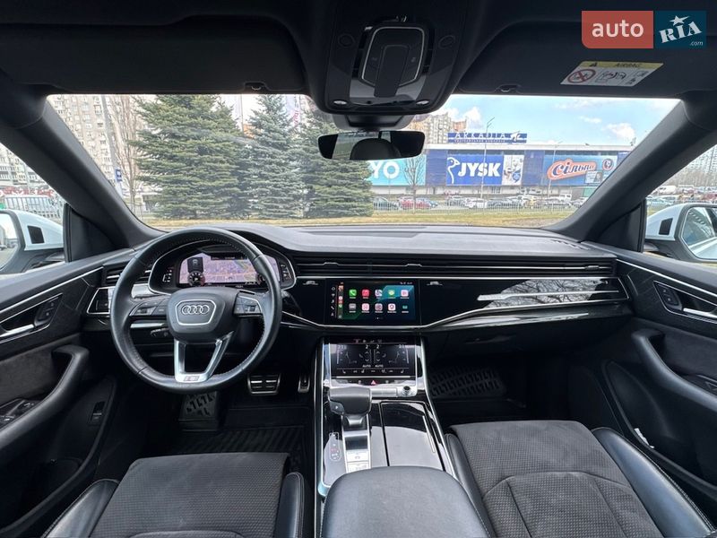 Внедорожник / Кроссовер Audi Q8 2018 в Киеве