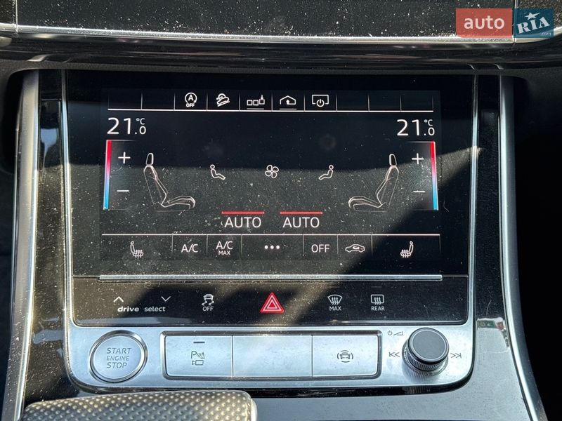 Внедорожник / Кроссовер Audi Q8 2019 в Киеве