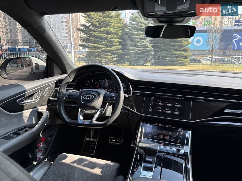 Внедорожник / Кроссовер Audi Q8 2019 в Киеве