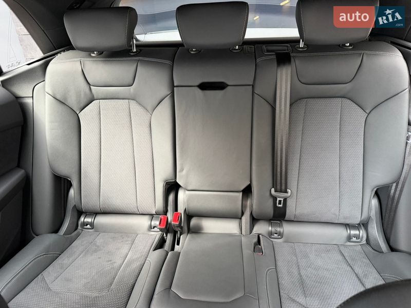 Внедорожник / Кроссовер Audi Q8 2025 в Киеве фото 60 Внедорожник / Кроссовер Audi Q8 2025 в Киеве