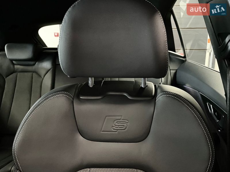 Внедорожник / Кроссовер Audi Q8 2023 в Львове