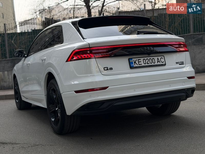 Внедорожник / Кроссовер Audi Q8 2020 в Киеве фото 6 Внедорожник / Кроссовер Audi Q8 2020 в Киеве