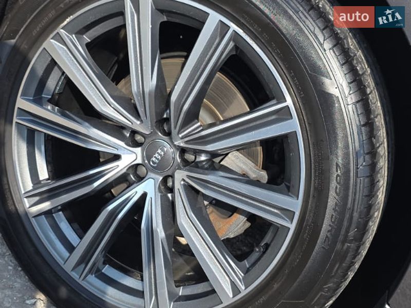 Внедорожник / Кроссовер Audi Q8 2018 в Львове фото 17 Внедорожник / Кроссовер Audi Q8 2018 в Львове