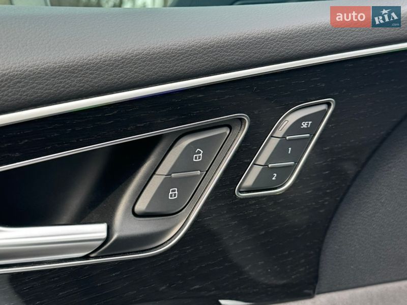 Внедорожник / Кроссовер Audi Q8 2023 в Киеве фото 47 Внедорожник / Кроссовер Audi Q8 2023 в Киеве
