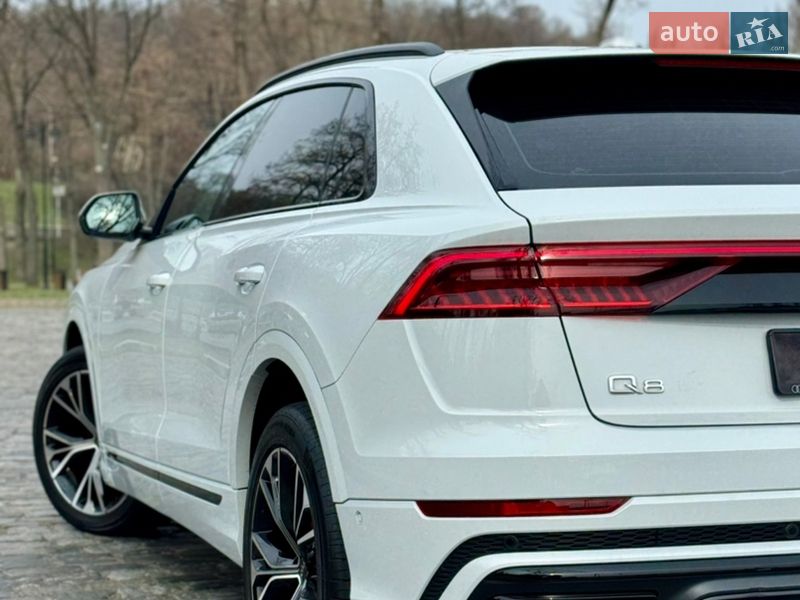 Внедорожник / Кроссовер Audi Q8 2023 в Киеве фото 137 Внедорожник / Кроссовер Audi Q8 2023 в Киеве
