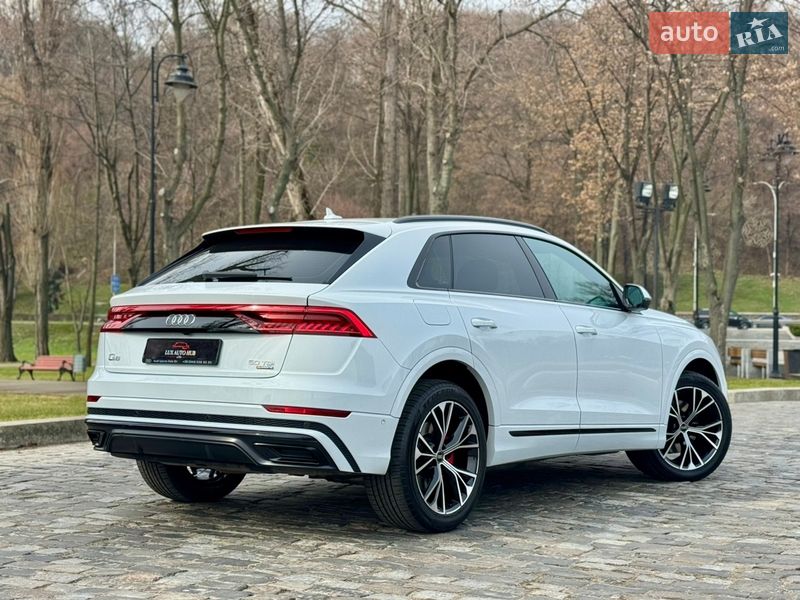 Внедорожник / Кроссовер Audi Q8 2023 в Киеве фото 152 Внедорожник / Кроссовер Audi Q8 2023 в Киеве